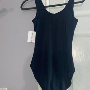 Size women's MA (8/10) black classic tank leotard, dancewear, athletic wear